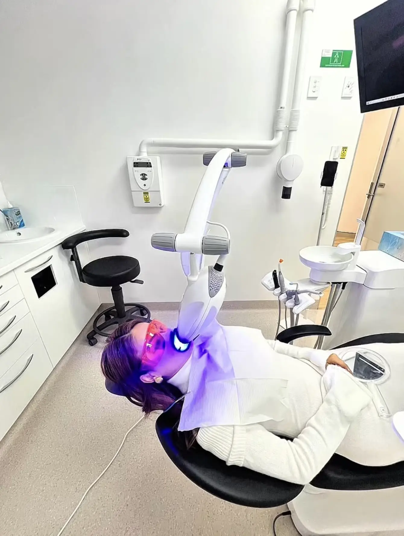 Supa Society | How Can I Naturally Whiten My Teeth? How Can I Naturally Whiten My Teeth